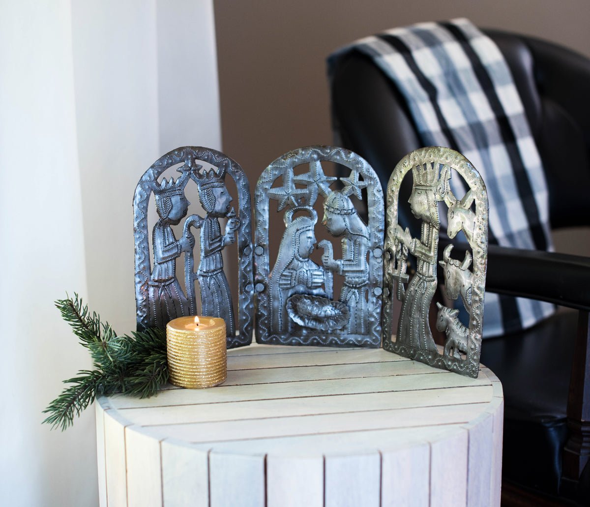 nativity-metal-art.jpg